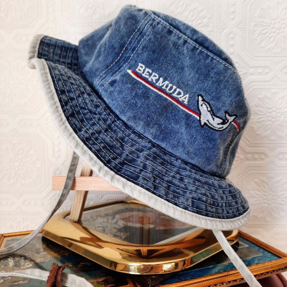 Vintage Bermuda Bucket
